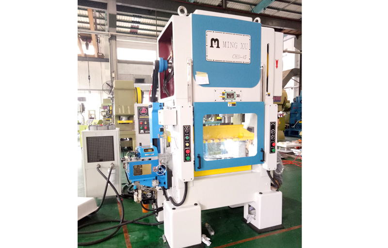 NC伺服送料機好處有哪些（xiē）?