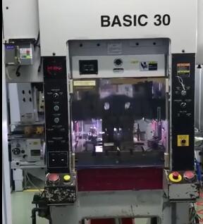 高速夾式送料（liào）機衝壓視頻