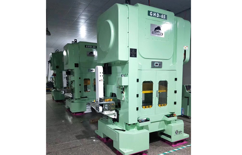 送料（liào）機應該怎（zěn）麽（me）調?送料機調節設（shè）定方法（fǎ）有哪些?