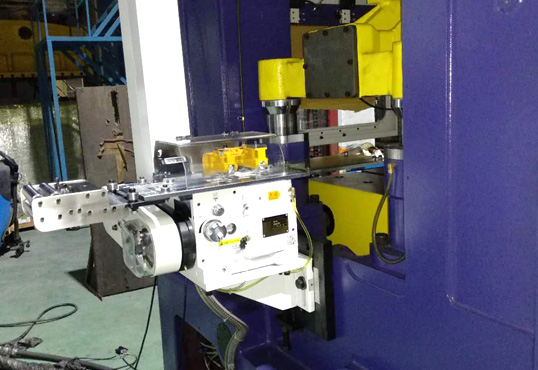 衝床送料機 衝床送料機